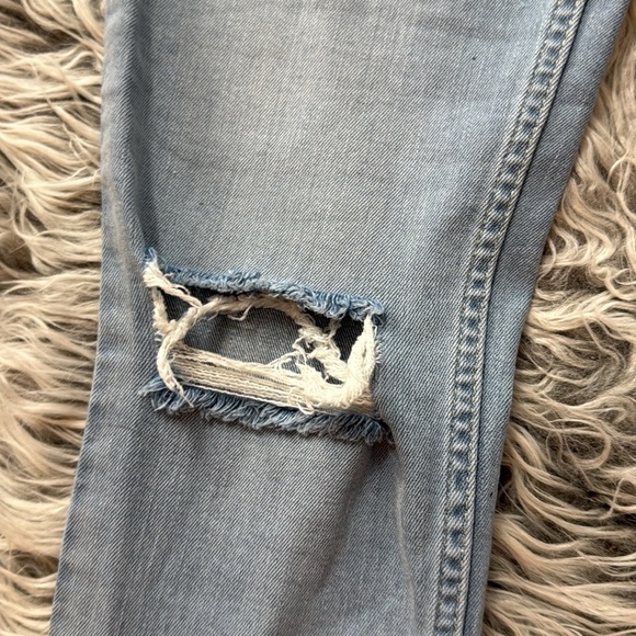 We The Free Great Heights Skinny Light Blue Distressed Jeans - Picture 6 of 12